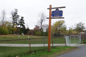 Oakville Town Cemetery 2321 (including St. Mary's R. C.), Trafalgar Township, Halton County
